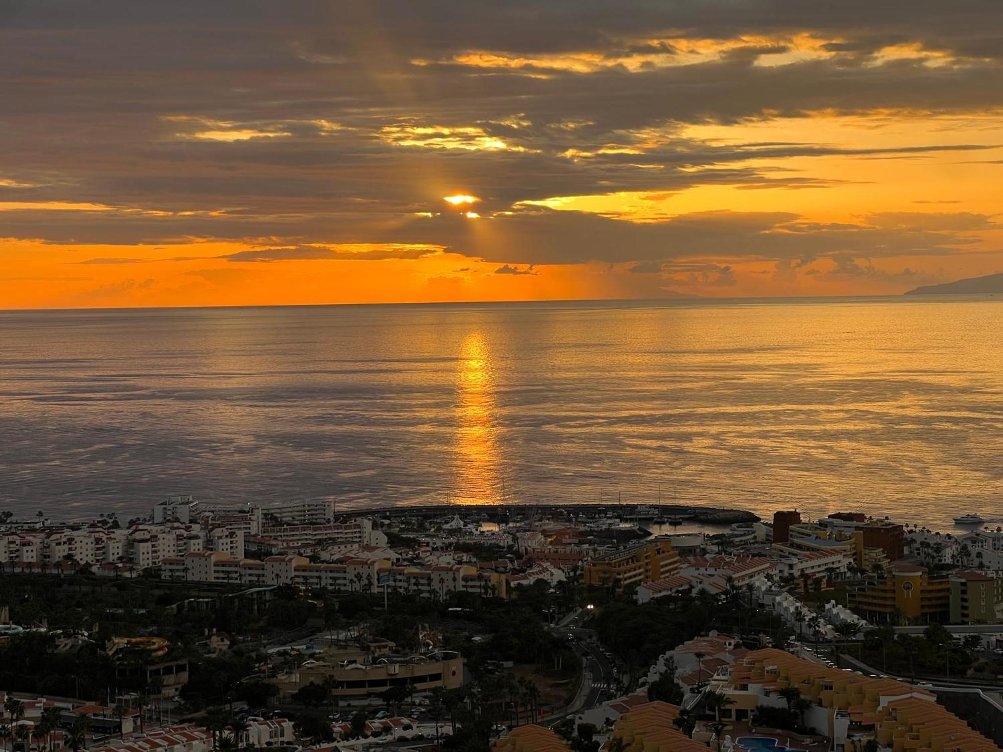 Great Appartament Las Americas Arona  Buitenkant foto
